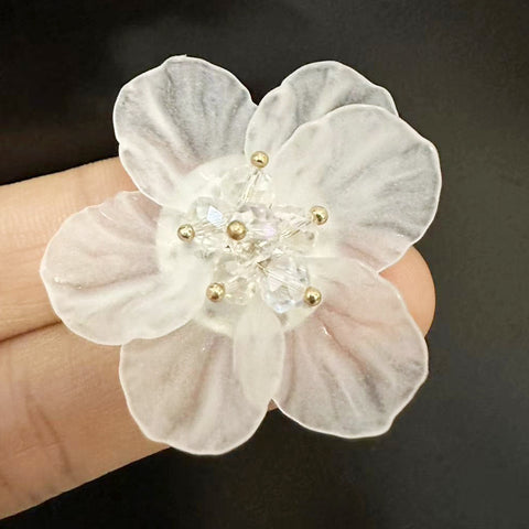 White Flower Earrings for Women Lightweight Crystal Gold Beads
